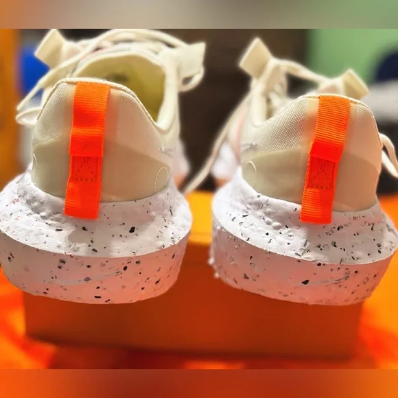 NEW Nike Crater Impact SE Men's Sneakers White/Sunkist Orange DEADSTOCK - Sz 13 - Picture 3 of 16